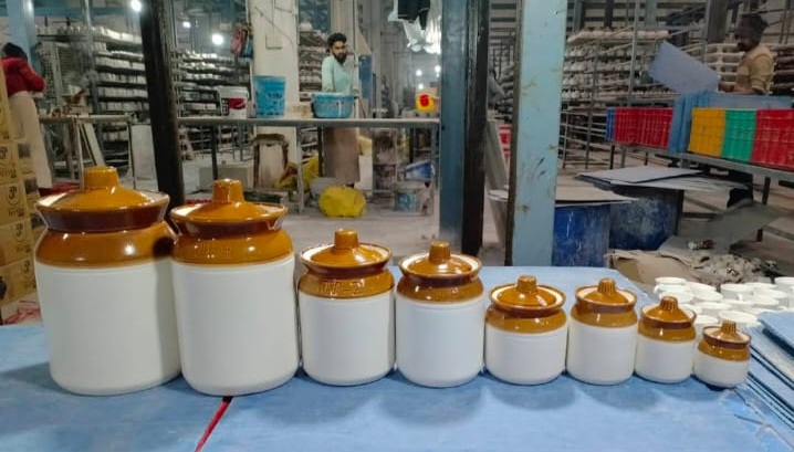 3a68375b-0a02-44a1-85be-7581340b807e