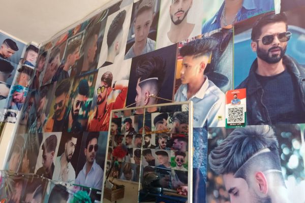 Bajrangi Salon hair cutting Kadirganj Nawada