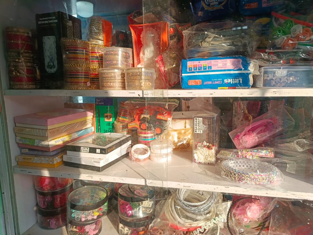 prem shringar store warisaliganj