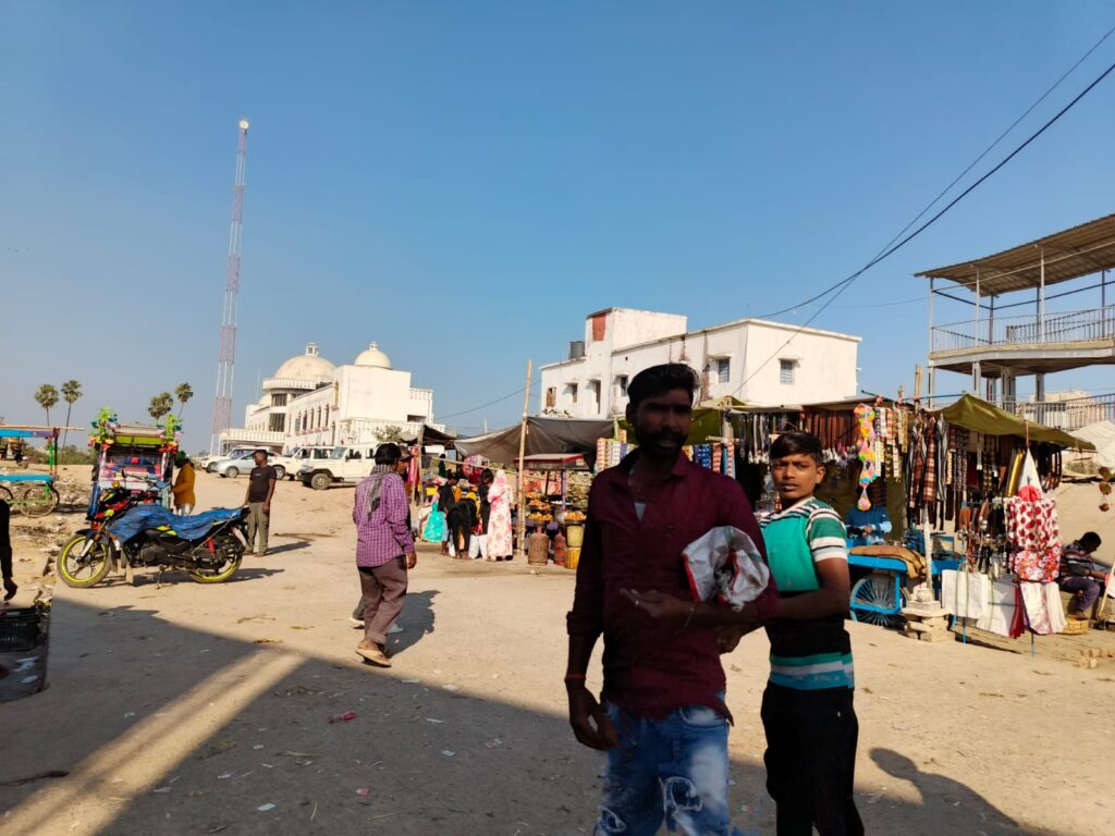 afaa859e-07c8-44d1-98f8-226d83d66c20