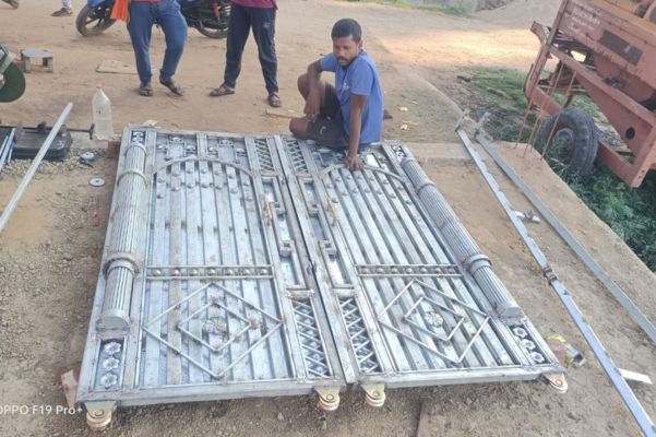 simran hardware fabrication warisaliganj gate grill fabrication