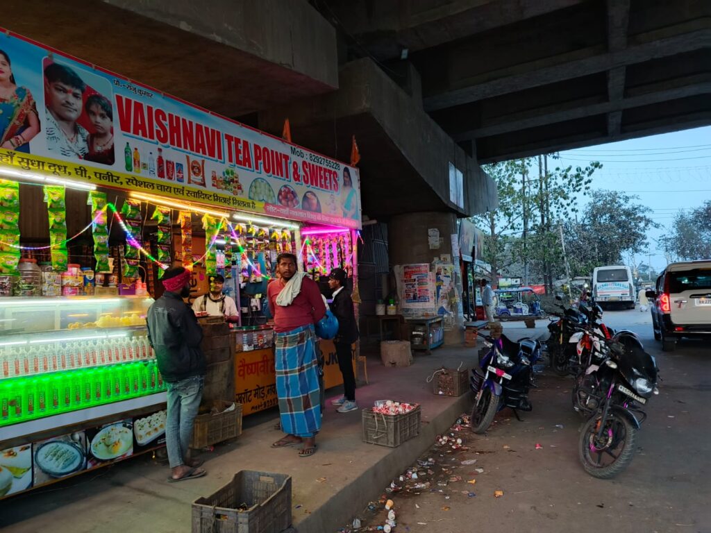 vaishnavi tea & sweet (2)