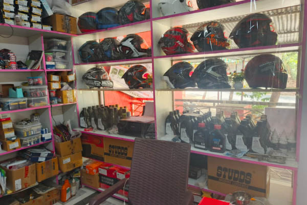 Azad Auto Parts bike spare parts shop Warisaliganj