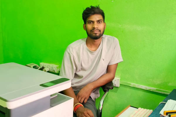 Nisha Videographer digital studio and photography service Nawada