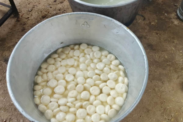 Devendra Halwai Catering and Sweet Service Warisaliganj
